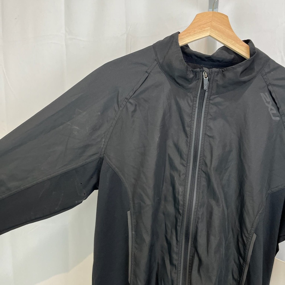2XU Black Performance Zip-Up Jacket - Picture 5 of 12